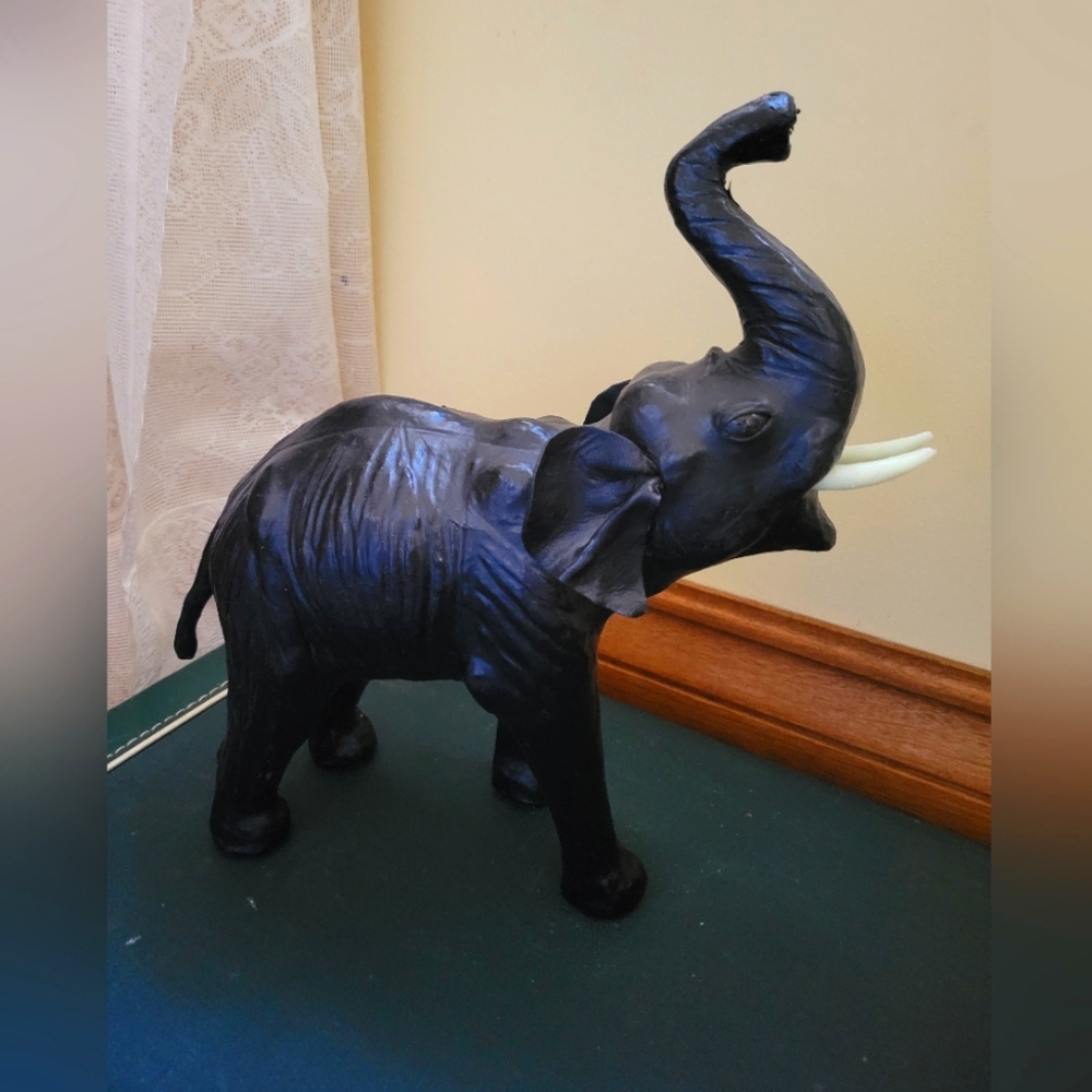 MCM Vintage 1950s Black Leather Covered Elephant Sculpture Decor - Picture 1 of 9